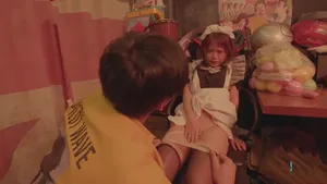 Mụ phù thủy đen lẳng lơ lấp đầy âm hộ của cô ấy bằng tinh dịch của tôi