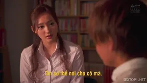 Cô nàng mới cưới bị lão già bẩn thỉu cạnh bên tấn công khi góp ý về mùi hôi