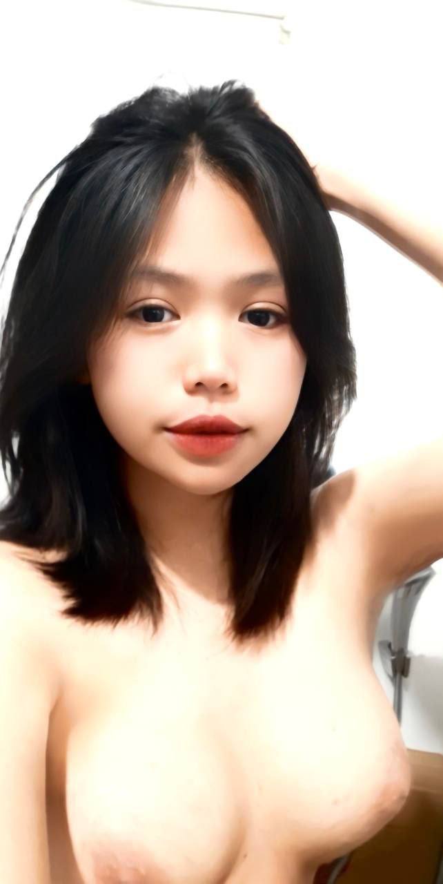 Phát hiện bí mật của ả cạnh nhà khó ưa
